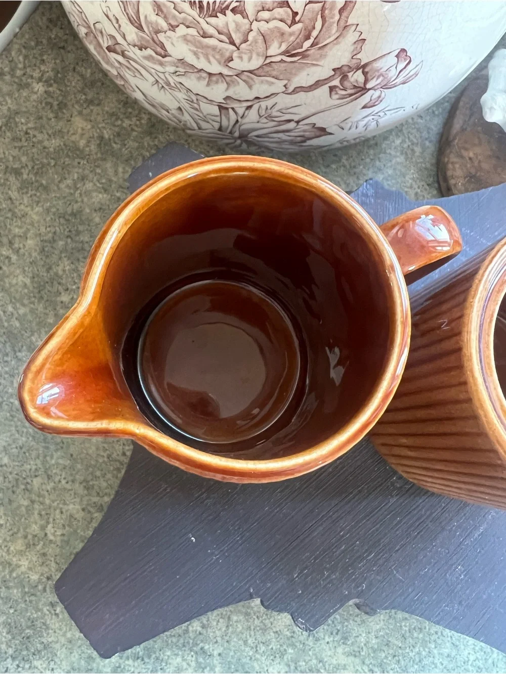 Vintage MCM Ribbed Ceramic Creamer and Sugar Set - Warm Amber